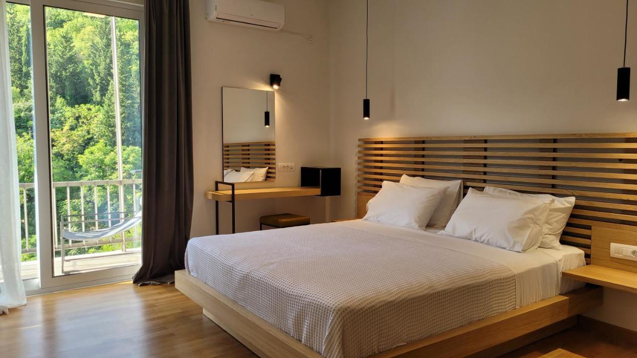 Theoxenia Hotel Андрицена Экстерьер фото