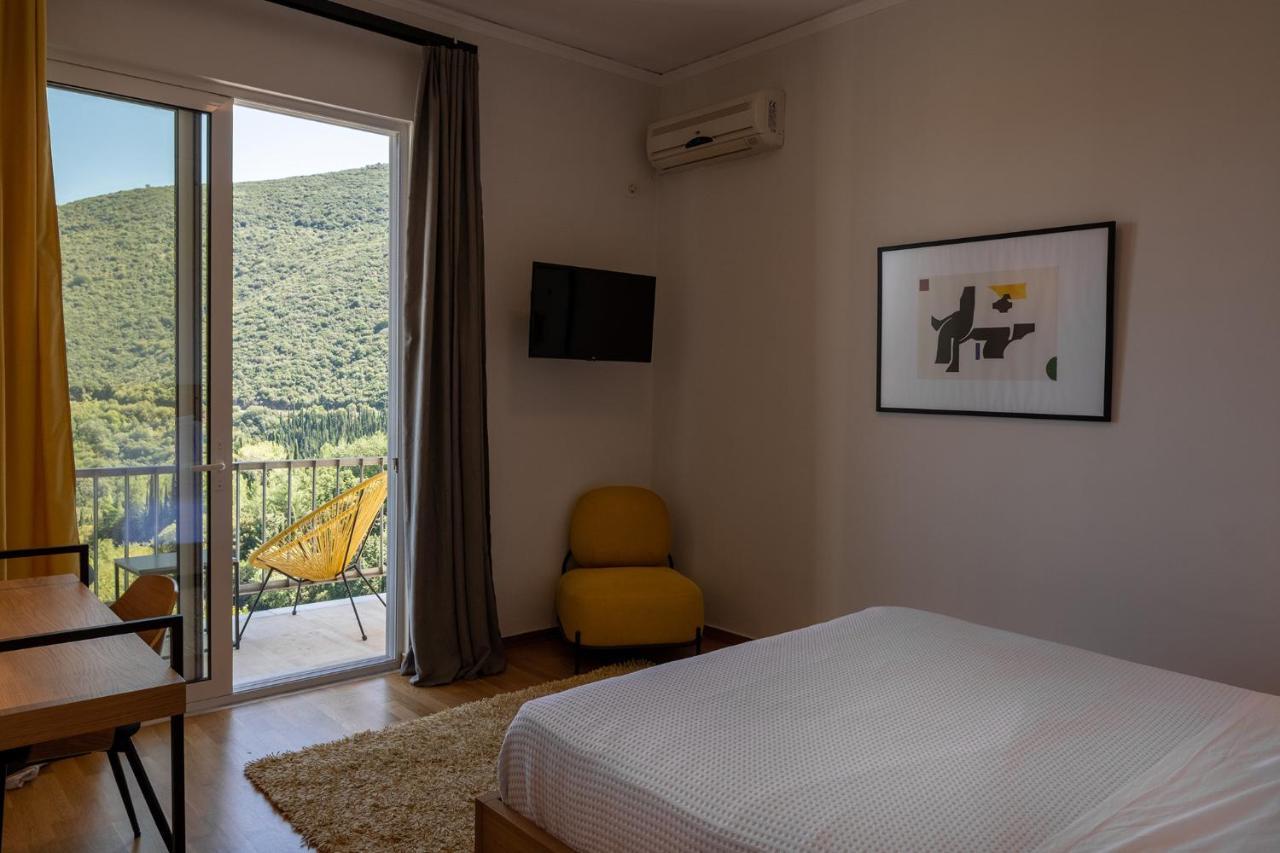 Theoxenia Hotel Андрицена Экстерьер фото