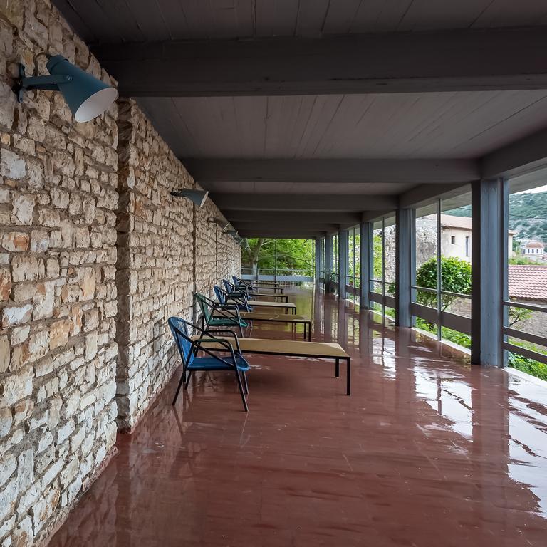 Theoxenia Hotel Андрицена Экстерьер фото