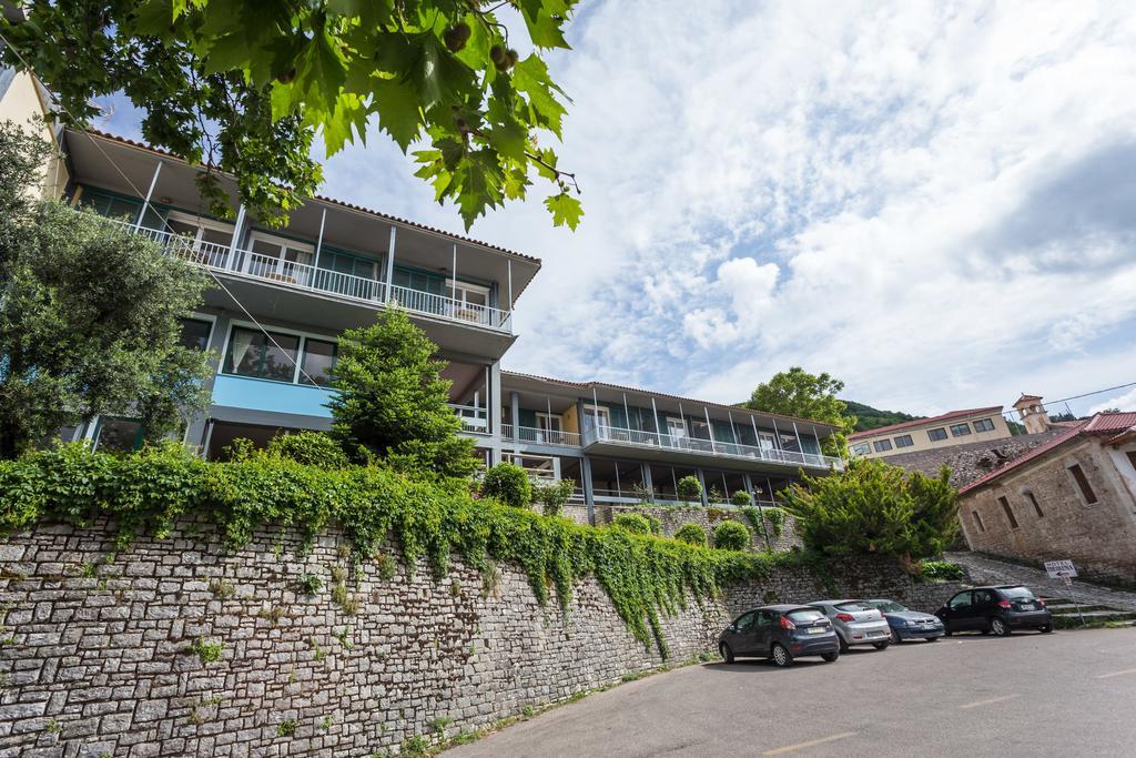 Theoxenia Hotel Андрицена Экстерьер фото